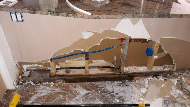 Water damage restoration insurance claims in CA